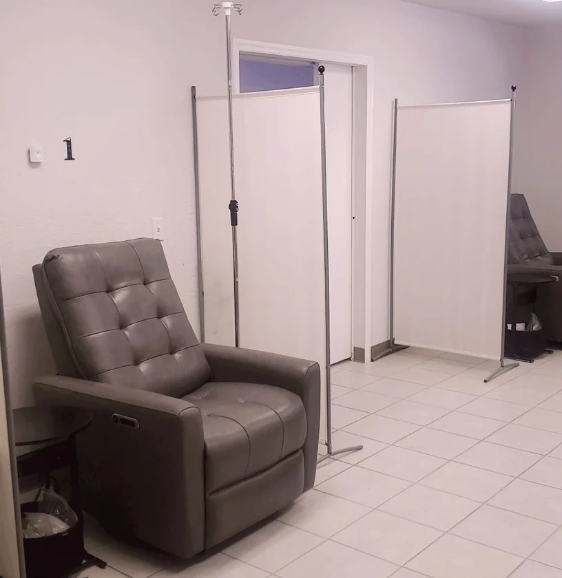 Supreme CHS IV hydration station 1 with leather recliner and IV stand